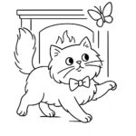 Page de coloriage d&rsquo;un chat persan, petit chaton malicieux chassant un papillon