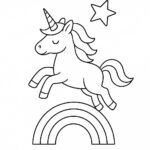 Page à colorier d&rsquo;une licorne, chasseuse d&rsquo;étoiles sautant par-dessus un arc-en-ciel
