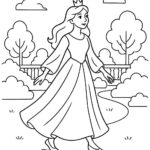 Page de coloriage d’une héroïne de conte de fées, noble protectrice se promenant dans un jardin